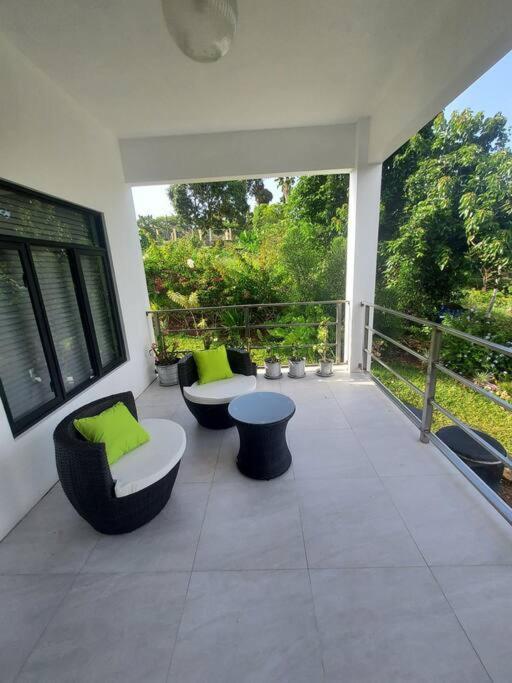 The Willow Apartment Ocho Rios Exterior foto