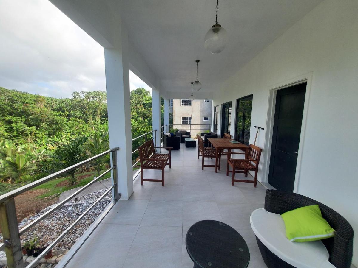 The Willow Apartment Ocho Rios Exterior foto